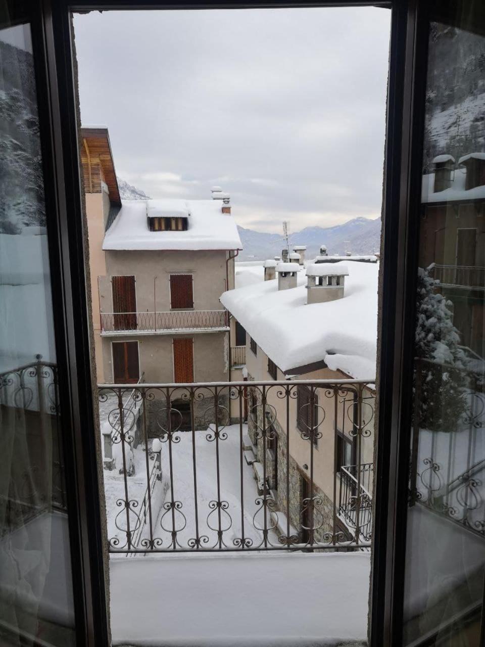 Appartamento La Torre Vinadio Kültér fotó