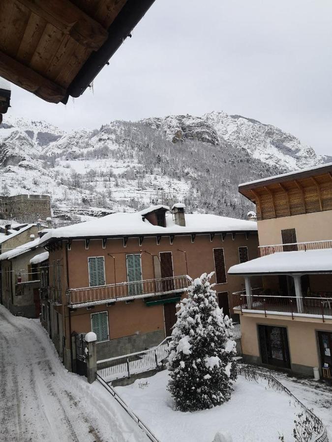 Appartamento La Torre Vinadio Kültér fotó