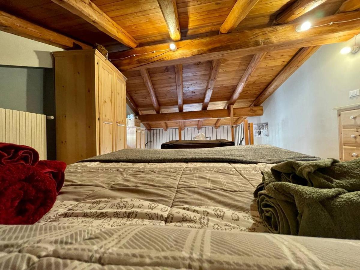 Appartamento La Torre Vinadio Kültér fotó